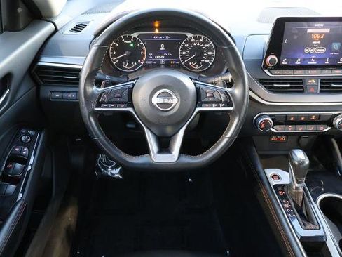 Certified 2024 Nissan Altima 2.5 SR image 14