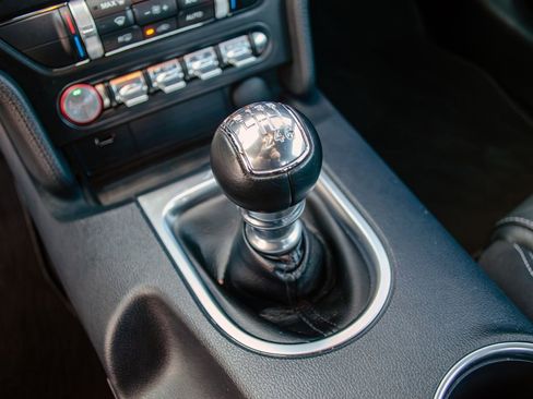 Used 2021 Ford Mustang GT RWD image 18