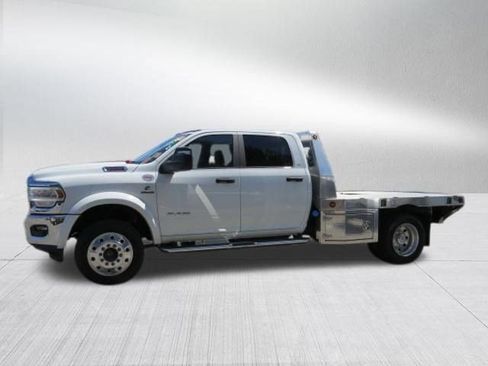Used 2024 RAM 4500 SLT w/ Quick Order Package 2YG SLT AWD/4WD image 6