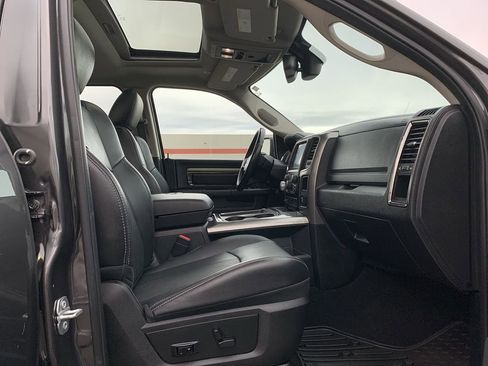 Used 2018 RAM 1500 Sport w/ Sport Premium Group image 33