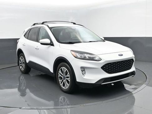 Used 2022 Ford Escape SEL w/ Equipment Group 302A AWD/4WD image 3