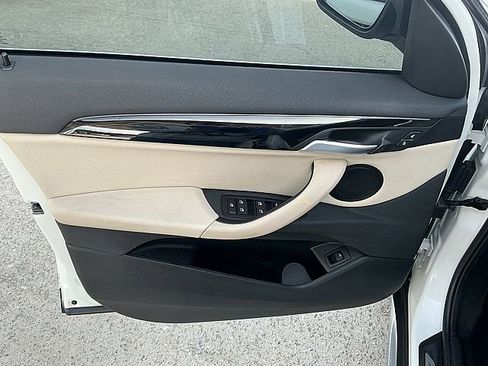 Used 2021 BMW X1 sDrive28i w/ Convenience Package image 16