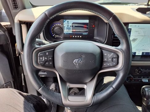 Used 2022 Ford Bronco Wildtrak AWD/4WD image 15