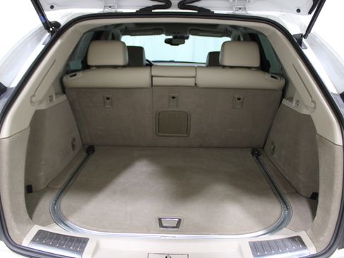 Used 2015 Cadillac SRX Performance w/ Driver Awareness Package image 27