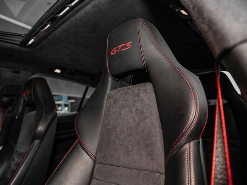 Used 2016 Porsche Panamera GTS AWD/4WD image 31