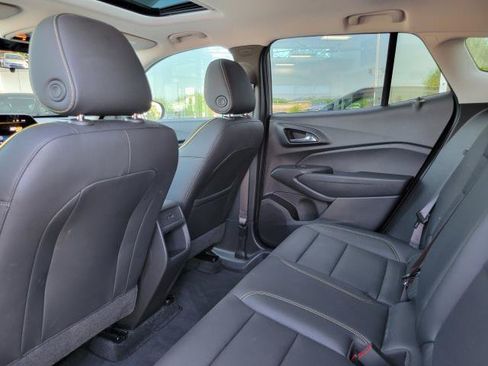 Used 2024 Chevrolet Trax ACTIV w/ Sunroof Package FWD image 30