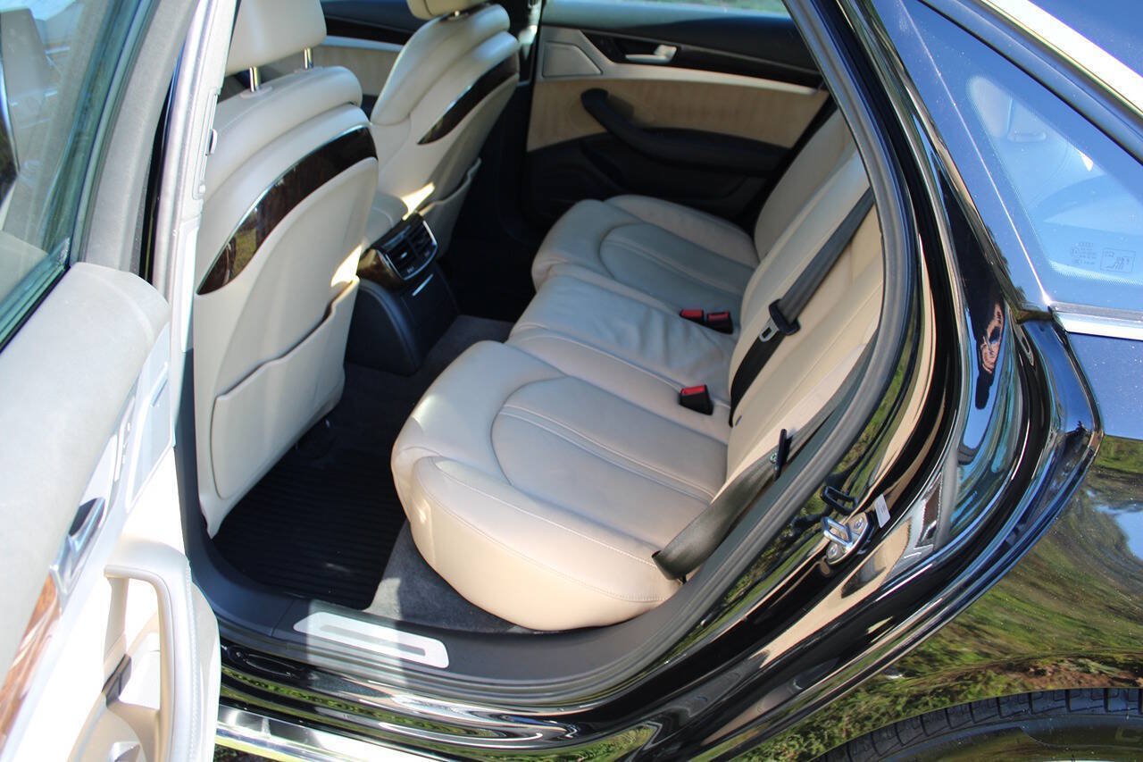 Used 2011 Audi A8 4.2 AWD/4WD image 35