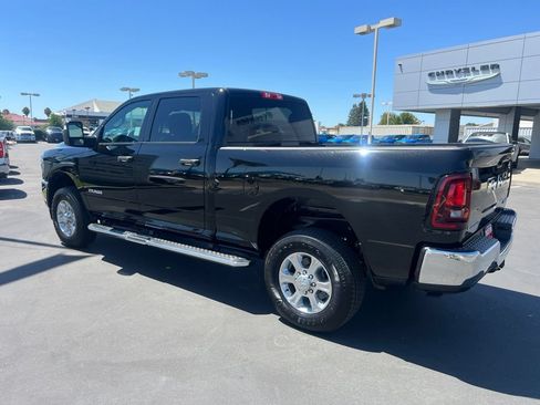 Used 2026 RAM 2500 Big Horn AWD/4WD image 27