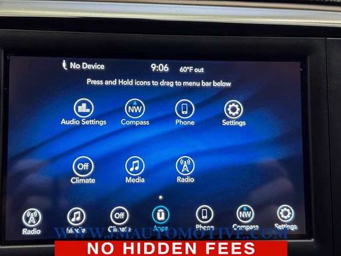Used 2018 Chrysler Pacifica Touring Plus FWD image 30