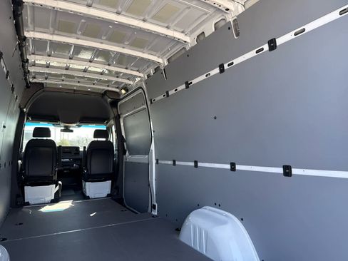 New 2026 Mercedes-Benz Sprinter 2500 image 19
