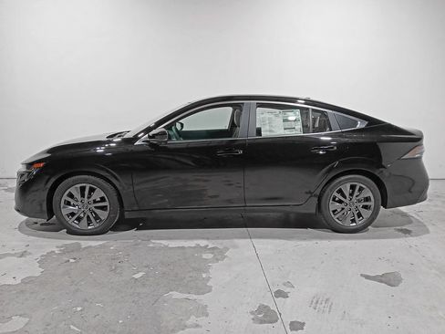 Used 2026 Nissan Sentra SL w/ Floor Mat Package FWD image 4
