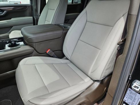 New 2026 GMC Yukon Elevation image 22