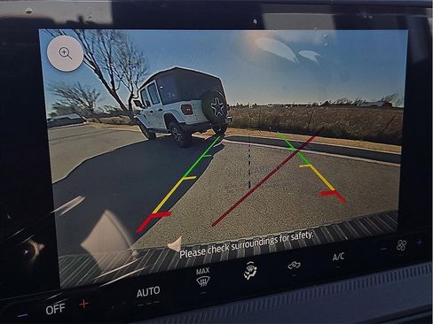 New 2026 Ford Maverick XL image 12