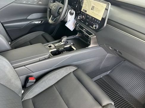 New 2026 Lexus RX 450h AWD image 14