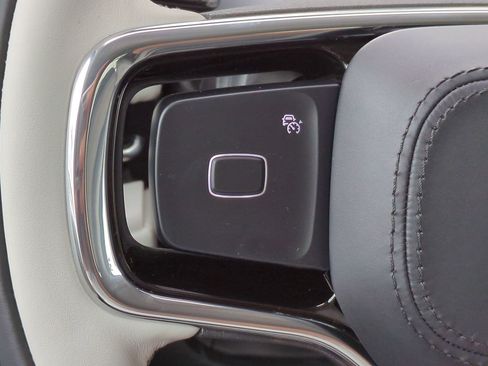 New 2025 Lincoln Navigator L Reserve AWD/4WD image 26