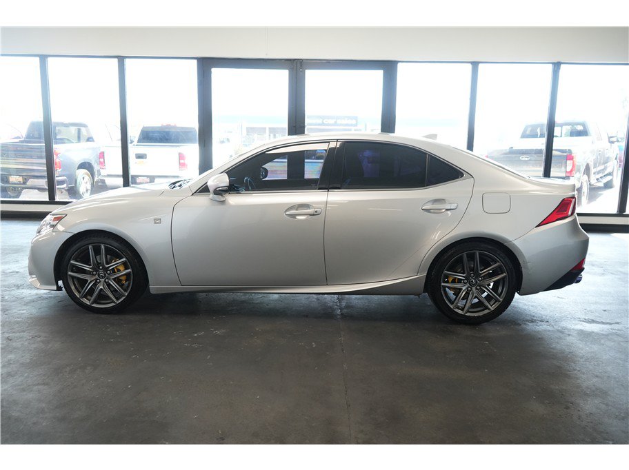 Used 2015 Lexus IS 250 w/ F-Sport Package RWD image 4