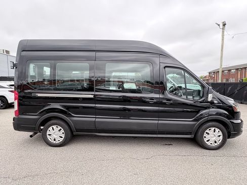 Used 2023 Ford Transit 350 XLT RWD image 5