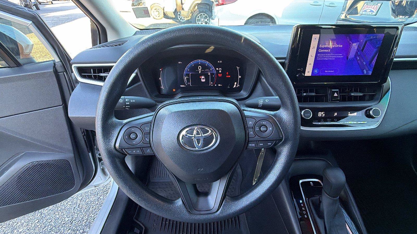 Used 2026 Toyota Corolla LE FWD image 25