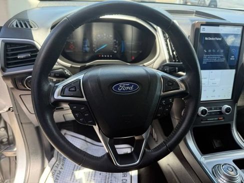 Used 2021 Ford Edge SEL FWD image 15