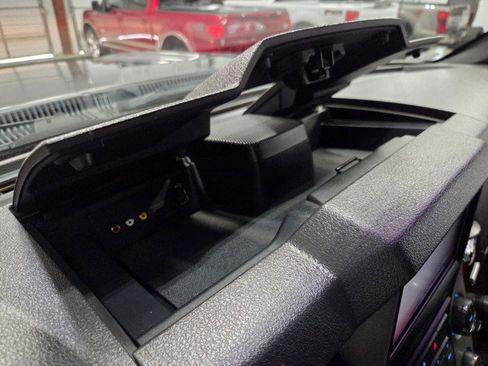 Used 2013 Ford F250 Lariat w/ Lariat Ultimate Pkg AWD/4WD image 62