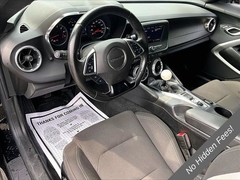 Used 2020 Chevrolet Camaro LT RWD image 11