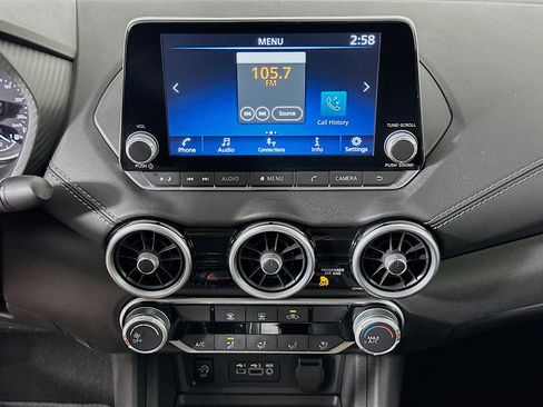 Used 2024 Nissan Sentra SV image 23