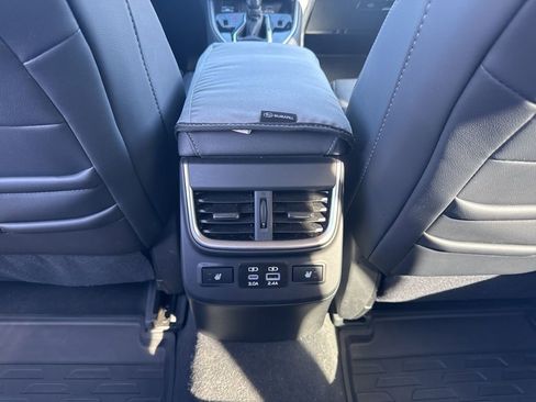 Certified 2025 Subaru Outback Limited w/ Tech Package 2 AWD/4WD image 27
