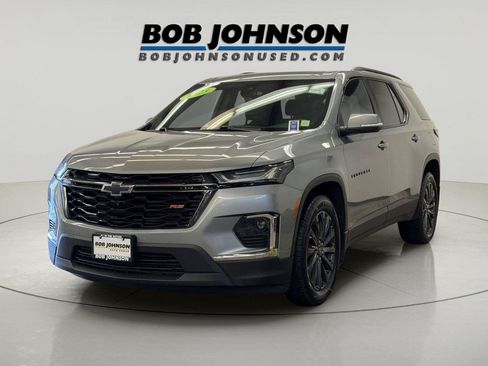 Used 2023 Chevrolet Traverse RS w/ LPO, Floor Liner Package AWD/4WD image 5