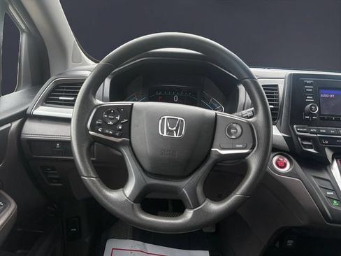 Used 2019 Honda Odyssey LX image 12