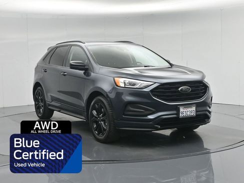 Used 2022 Ford Edge SE w/ Black Appearance Package image 1