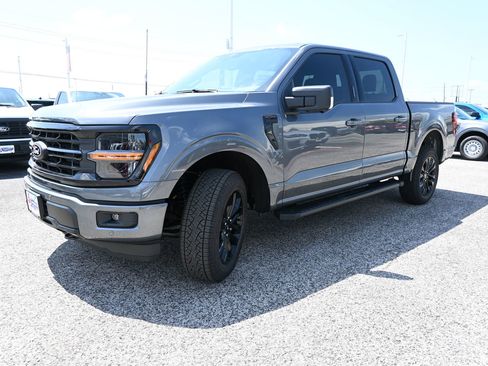 New 2026 Ford F150 XLT w/ Equipment Group 302A MID AWD/4WD image 9