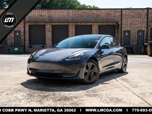 Used 2023 Tesla Model 3 Standard Range RWD image 1