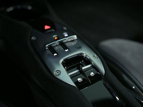Used 2022 Ferrari 296 GTB RWD image 60