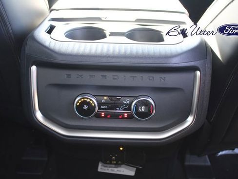 New 2026 Ford Expedition Tremor image 11