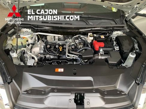 Used 2024 Mitsubishi Outlander SE image 20