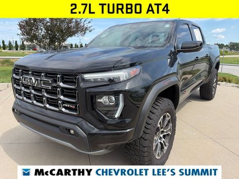 Used 2025 GMC Canyon AT4 AWD/4WD image 4