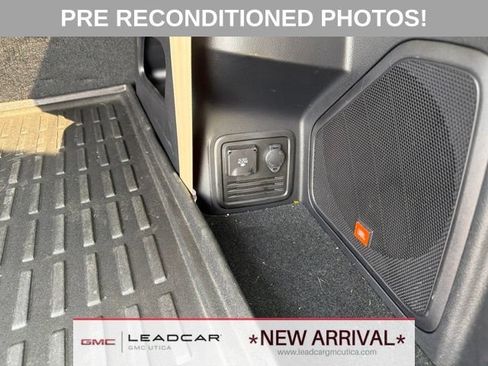 Used 2023 Toyota 4Runner Limited AWD/4WD image 22