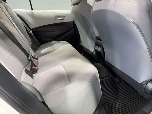 Used 2023 Toyota Corolla SE image 31