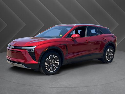 Used 2024 Chevrolet Blazer EV LT AWD/4WD image 35