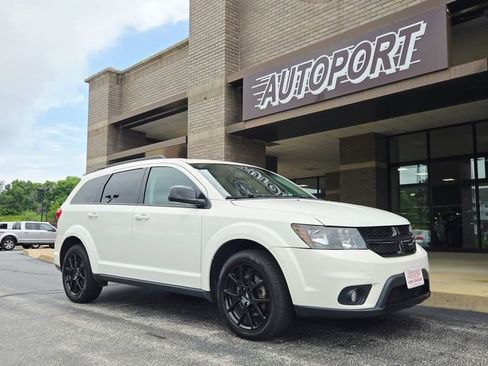 Used 2018 Dodge Journey GT w/ Nav & Sun Group AWD/4WD image 1