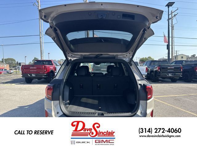 New 2026 GMC Terrain AT4 w/ Technology Package II AWD/4WD image 24