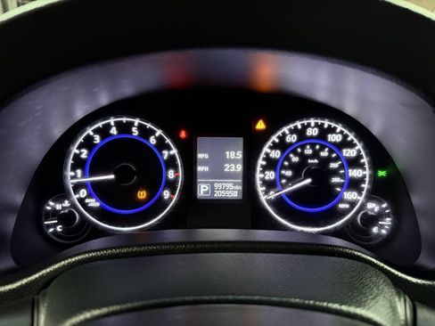 Used 2015 INFINITI Q60 AWD Coupe w/ Premium Package image 11