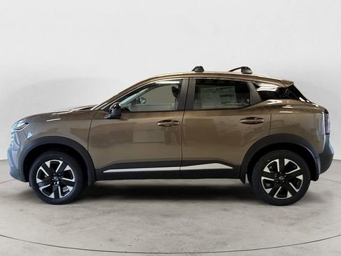 New 2026 Nissan Kicks SV w/ Cold Weather Package AWD/4WD image 2