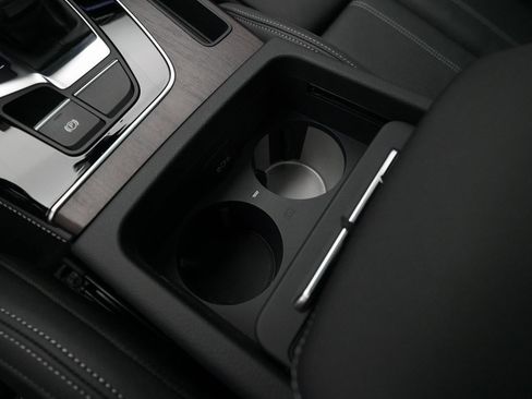 Used 2024 Audi Q5 e Prestige image 15