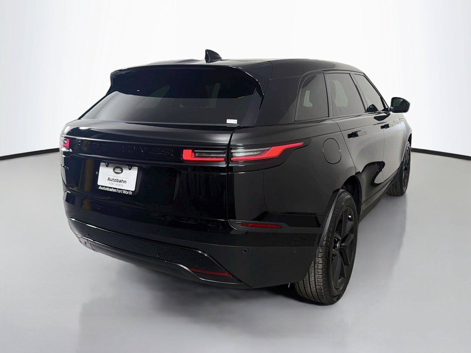 New 2026 Land Rover Range Rover Velar S AWD/4WD image 5