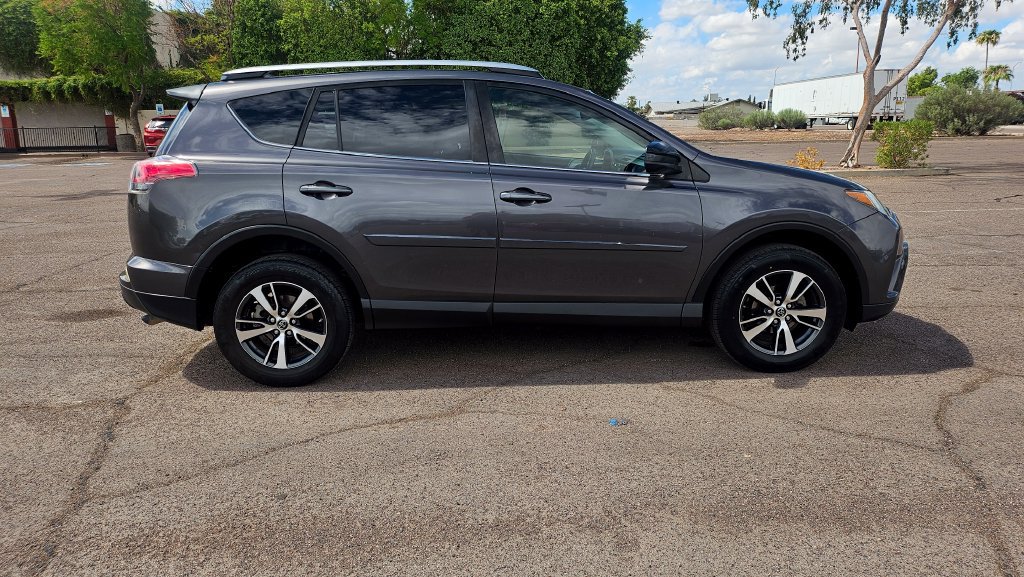Used 2017 Toyota RAV4 LE w/ Carpet Mat Package FWD image 12