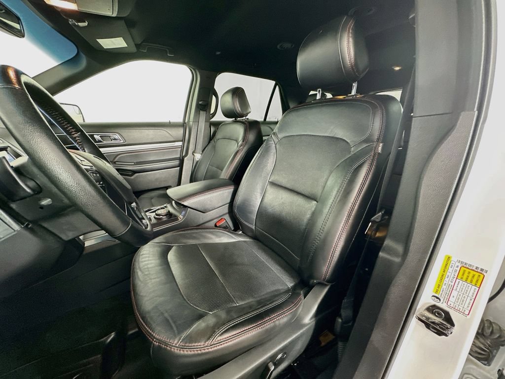 Used 2017 Ford Explorer Sport AWD/4WD image 23