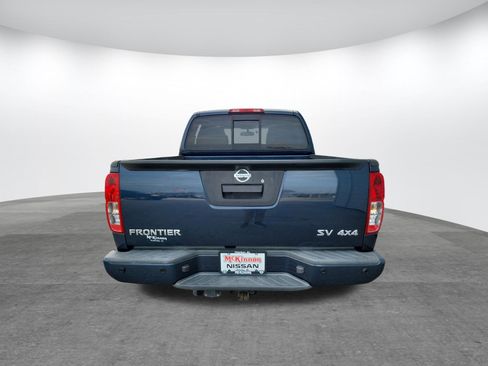 Used 2021 Nissan Frontier SV image 6