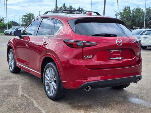 Used 2023 MAZDA CX-5 Signature AWD/4WD image 2