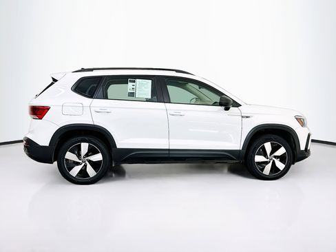 Used 2023 Volkswagen Taos S w/ Driver Assistance Package image 10